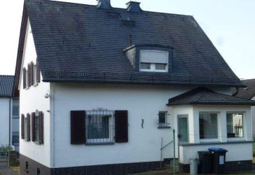 Ihr neues Zuhause auf großzügigem Grundstück
