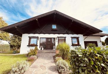 *WITTLICH * NIEDERÖFFLINGEN * Nahe HASBORN ALTRICH SALMTAL *** Schwarzwald-Stil in der Eifel *** Landleben *** Bungalow-Einfamilienhaus *** Ferienhau
