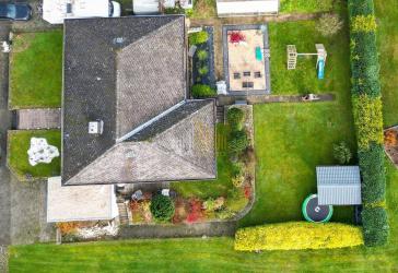 Einfamilienhaus in Karlshausen mit 5 Schlafzimmern