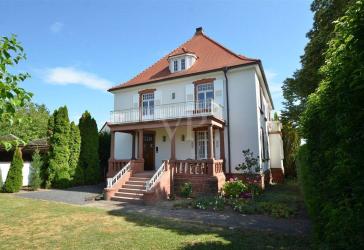 Vorschaubild Villa