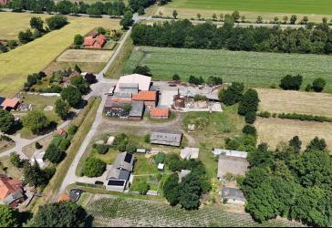 Gewerbeanlage am Ortsrand zum Kauf oder auch zur Miete