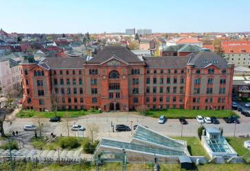 Historischer Charme, moderne Arbeitswelt - Büro & Praxis direkt am Hauptbahnhof ohne Provision