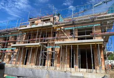 Neubau DG Wohnung mit Bergsicht