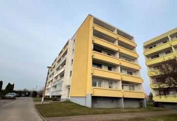 Gemütliche 1-RW mit Balkon und Stellplatz zu vermieten!