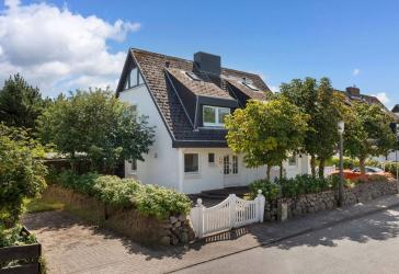 Sonnige Haushälfte in Sackgassenlage von Alt-Westerland