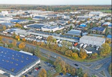 Umschlagshalle mit Büroflächen | 24/7-Nutzung | 19 Rampentore | Provisionsfrei