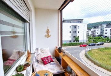 2-Zimmer-Wohnung mit Balkon in zentraler Wohnlage - 2. OG mit Aufzug - Ideal zur Kapitalanlage - in 92318 Neumarkt