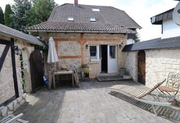 Idyllisches Einfamilienhaus mit herrlichem Grundstück + + 2 Terrassen ++ Garage ++ in zentraler Lage von Königslutter
