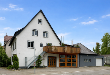 Stilvolles Mehrfamilienhaus mit Vermietungspotenzial