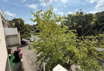 Schöne 3-Zimmer-Eigentumswohnung mit Südwestbalkon und Garage in Heppens