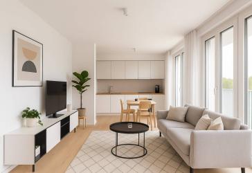 Komfort für Pendler - möblierte 2-Zimmer-Wohnung mit Aufzug, Balkon & Fußbodenheizung in Citynähe