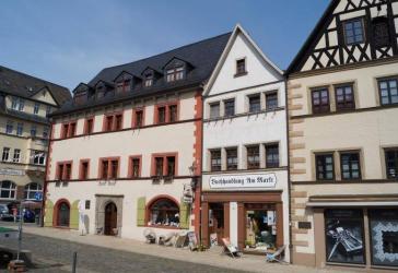 Ihre Chance: Buchhandlung am Markt zu vermieten