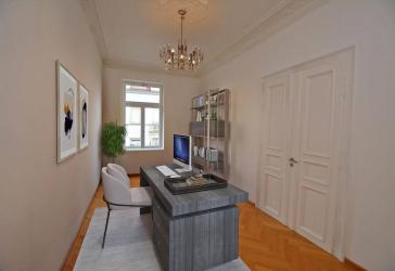 Waldstraßenviertel - Charmante 5-Zimmerwohnung mit 2 Balkonen!