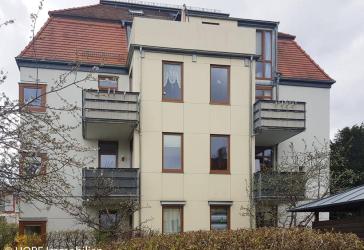 Schöne 2-Raum-Eigentumswohnung mit Balkon im 2. Obergeschoss in Radebeul