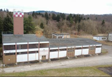 Vielseitig nutzbares Gewerbegrundstück (5.700 m²) + Halle (992 m²) 55765 Birkenfeld, PROVISIONSFREI