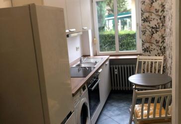 Möblierte Wohnung im Erdgeschoss mit ruhiger Lage