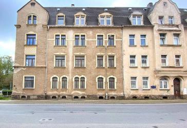Sanierungsbedürftiges Mehrfamilienhaus mit Baugenehmigung und KFW Förderzusage in Freiberg KAUFEN