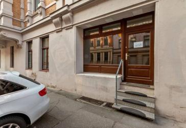 Kernsaniertes Ladenbüro am Hallmarkt