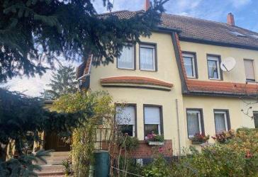 Doppelhaushälfte in Merseburg OT Beuna
