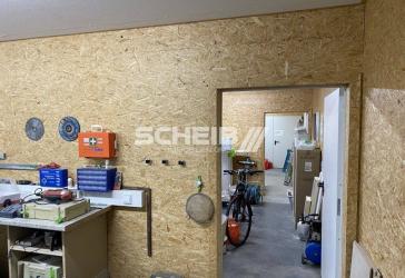 Flexible Fläche: Lagerräume mit Büro, eigener Eingang