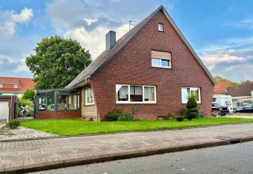 Geräumiges, modernisiertes Einfamilienhaus in beliebter Wohnlage