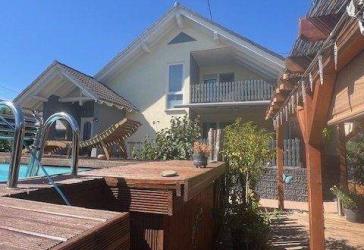 Elegantes Familienhaus mit Pool und erstklassiger Ausstattung in Perl-Borg zu verkaufen