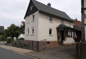 Familienidylle trifft Freiheit - Haus mit Scheune & großem Grundstück!