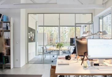 Arbeiten & Netzwerken: Moderne Schreibtischplätze im Zentrum von Bielefeld