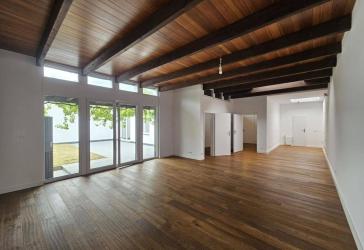 Großzügiges Wohnen mit gehobener Ausstattung - Bungalow in Düsseldorf