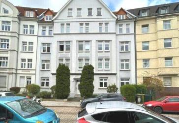Traumhaft großzügig: 4 Zimmer, Balkon und viel Platz zum Wohlfühlen!