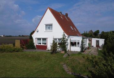 Einfamilienhaus auf dem Deich - Ruhe, Weite und Natur pur