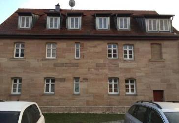 2 Zimmer Wohnung in Stein