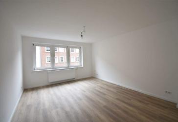 D-Altstadt! Sanierte 3-Zimmer-Wohnung ab sofort zu vermieten