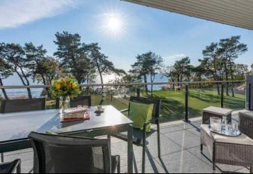 Usedom: Zwei exklusive Ferienwohnungen im Penthouse-Stil am Stettiner Haff