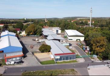 7 Produktionshallen mit ca. 25.000 m² Gewerbegrundstück zu verkaufen