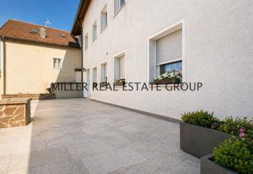 Zweifamilienhaus in Altmannstein kaufen - zwei Wohneinheiten, große Terrassen, Garten & Entwicklungspotenzial im Altmühltal!