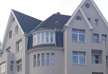 ERSTBEZUG nach Sanierung - schöne 4 Zi., mit Balkon