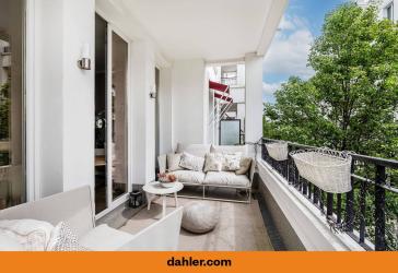 Urbanes Wohnen am Volkspark - Stilvolle 4-Zimmer-Wohnung mit Parkblick