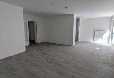 Perfekt für Ihre Familie; 4-Zimmer-Whg. im EG mit Terrasse