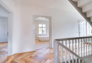 AIGNER - Altbaucharme trifft auf Moderne - Einfamilienhaus in Starnberg-Percha