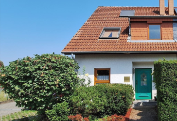 Doppelhaushälfte mit Garten , Garage & PKW Stellplatz in MA - Gartenstadt