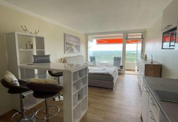 Seitlicher Ostseeblick-Sonnenbalkon- Schlafnische- Tiefgaragenstellplatz - Plaza Premium Residenz