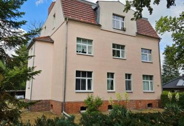 Hauptstadtmakler-Gepflegtes Mehrfamilienhaus mit Potential
