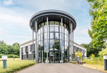 Gronau || 1.100 m² hochwertige Büro-/Ausstellungsfläche|| 593 m² Lagerfläche