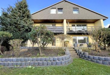 Vorschaubild Mehrfamilienhaus