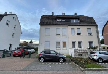 RENDITESTARKES MEHRFAMILIENHAUS MIT ERWEITERUNGSMÖGLICHKEIT IN HILDEN