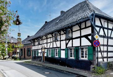 Anno 1680 nach Ende des 30jährigen Krieges erbaut ++ Der 'Berliner Hof' steht nun zum Verkauf