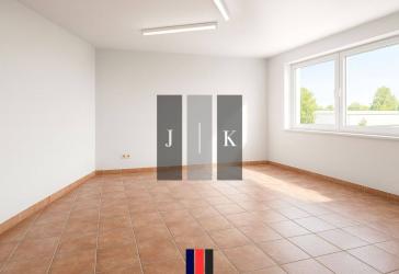 Attraktive Wohnbürofläche mit 150 m² im Obergeschoss in Ahrensburg - ab sofort verfügbar!