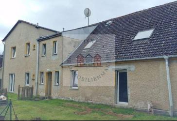 Mehrfamilienhaus mit Gestaltungsspielraum - solide Basis in Zechin