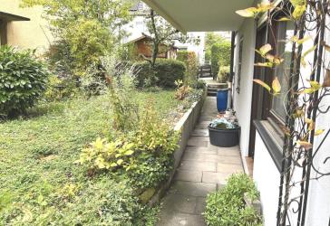 Attraktive 3 ½-Zimmer-Wohnung mit separatem Zimmer im Souterrain